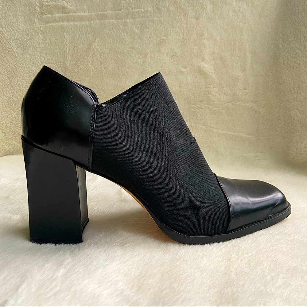 Vintage y2k Nine West Black Leather Square-Toe Chunky Ankle Booties Size 9 M
